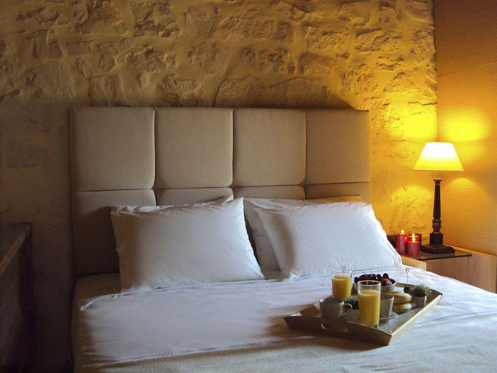 Marathiás Exensian Villas & Suites מראה חיצוני תמונה