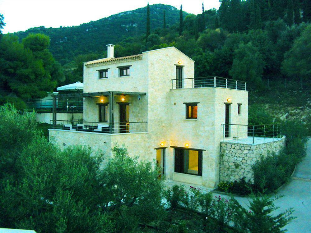 Marathiás Exensian Villas & Suites מראה חיצוני תמונה